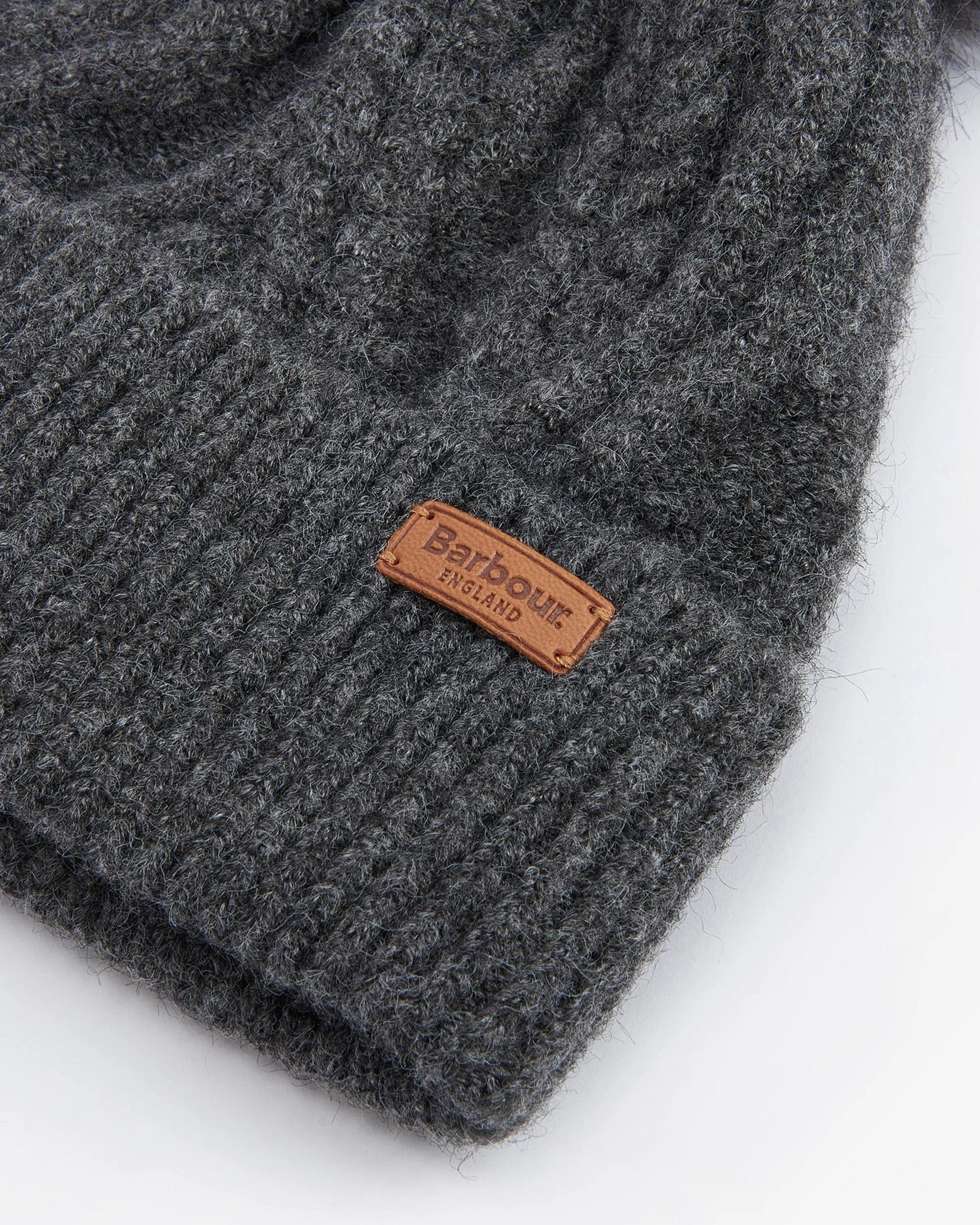 Elsdon Cable-Knit Beanie | Barbour Barbour