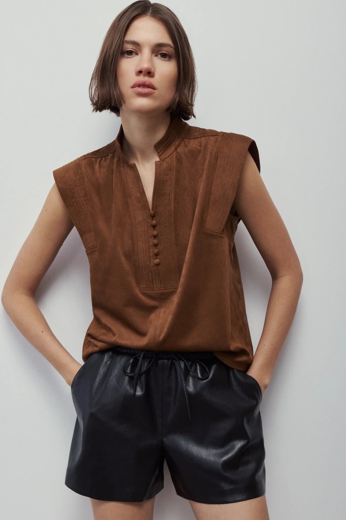 Quentin Suede Top Melissa Nepton